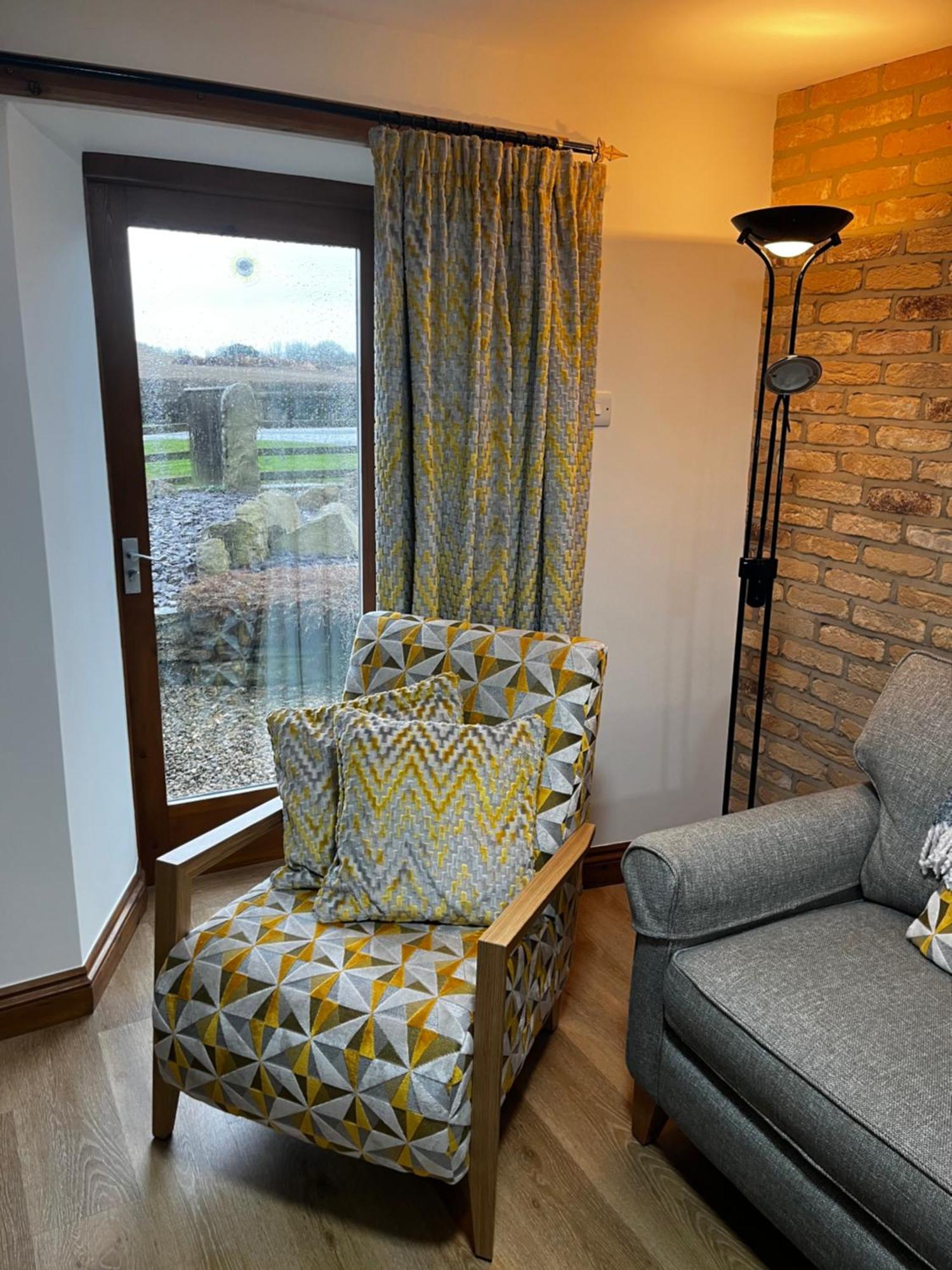 Badger Cottage Скарбъро Екстериор снимка